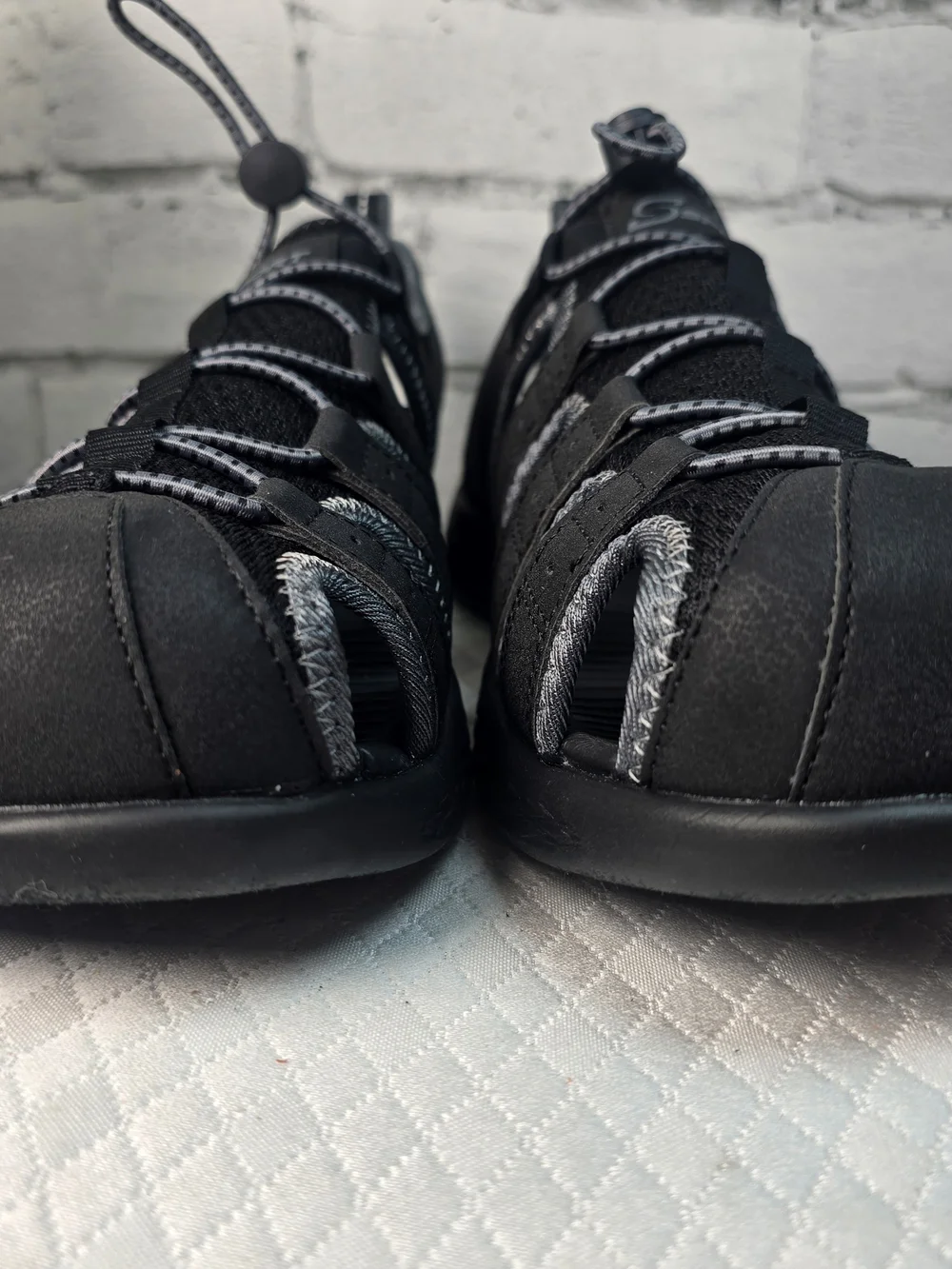 S SPORT BY SKECHERS MIZZA CLOSED TOE HIKING SANDALS BLACK MENS 11 EUC